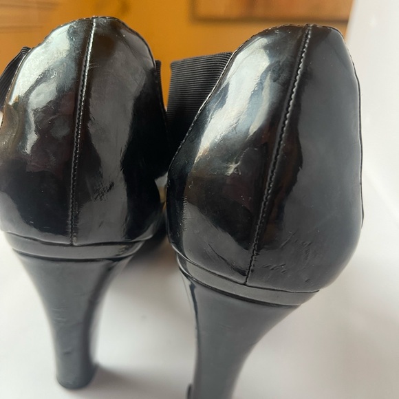 Arturochiang Black Patent/Fabric Gladiator Heels Size 8M  3 1/2” Heels - Picture 6 of 9